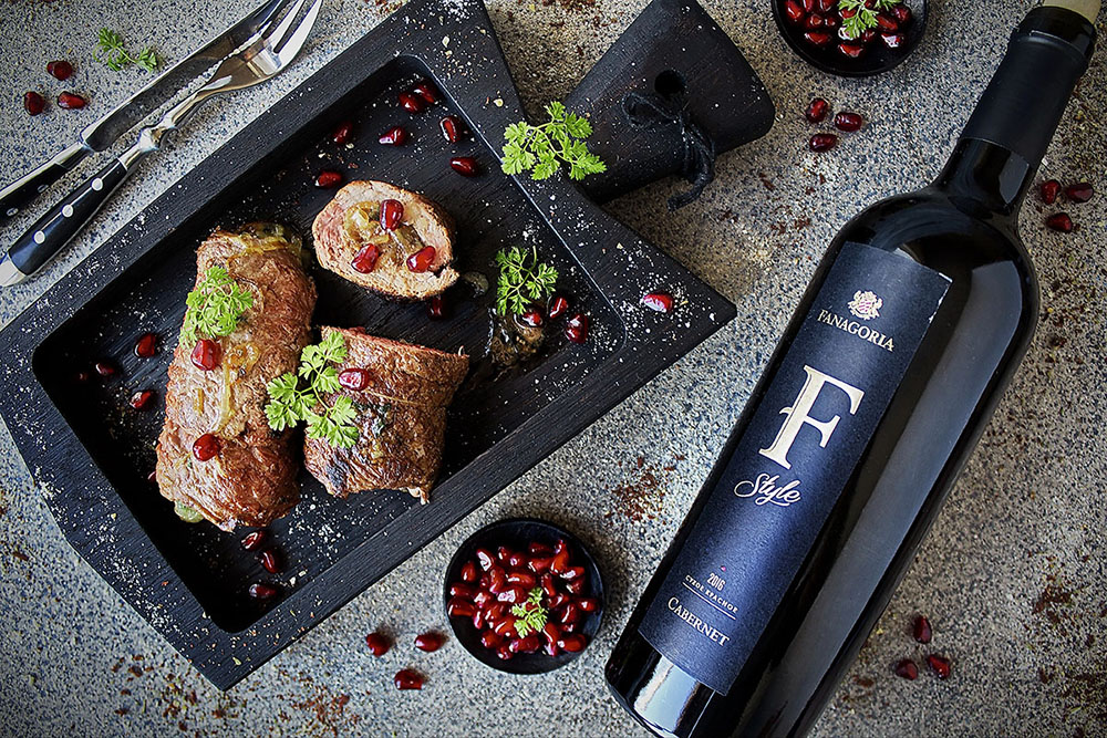 Ф стиль каберне. Вино Fanagoria, f-Style Cabernet, 0.75 л. Вино Beef. Кабарнет мясо. Good Steak Cabernet.